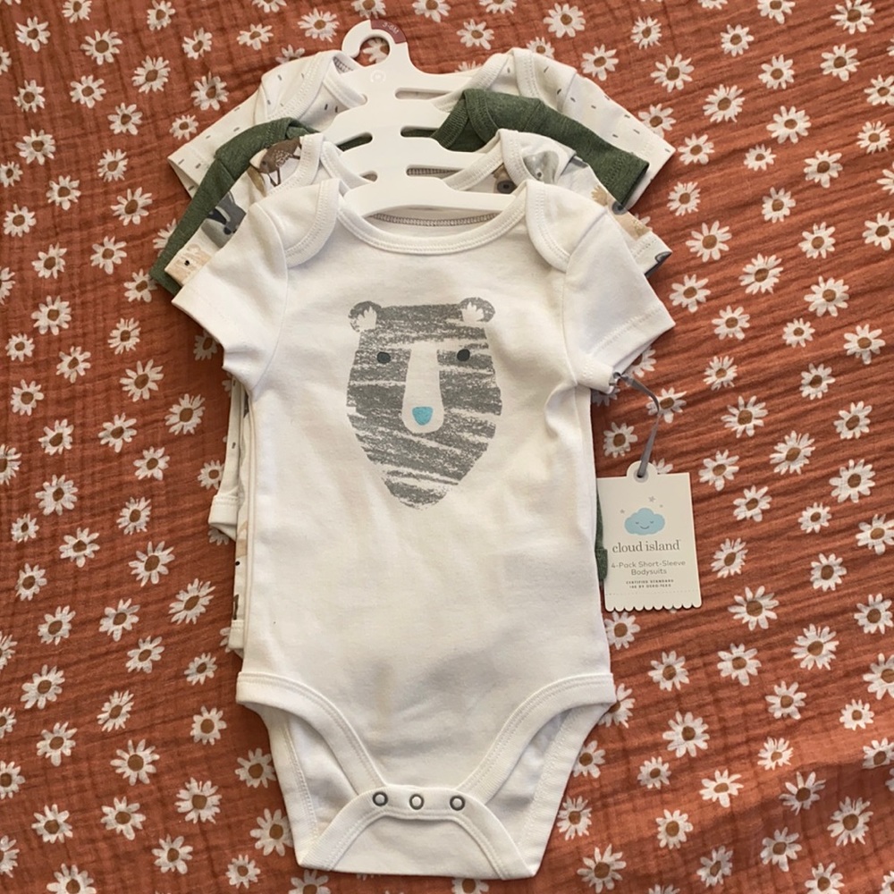 Cloud Island 4-pack 3-6 month baby Bodysuits (New with Tags)
